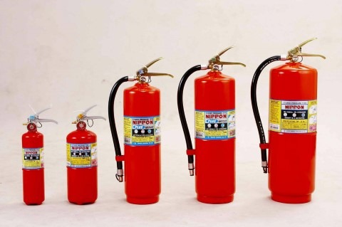 เครื่องดับเพลิงชนิดเคมีแห้ง